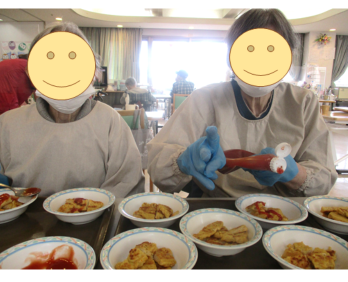 4月おやつレク『豆腐のふわふわナゲット』