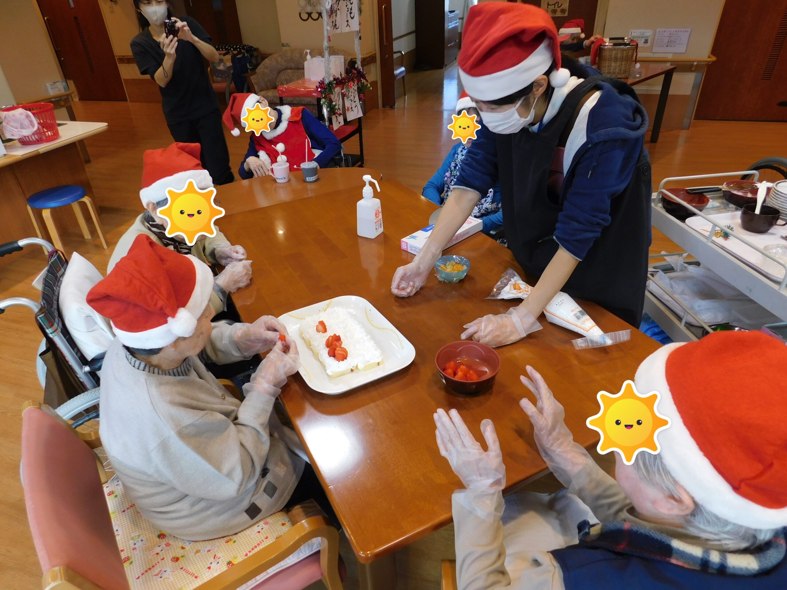 サンタが浜にやってくる♪