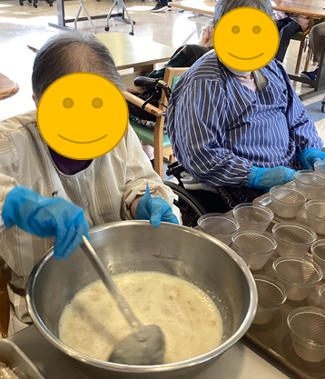 11月おやつレク『フルーチェ』