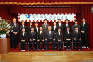 令和8年度社会福祉法人和悦会　新入職員辞令授与式　令和7年度後期キャリア職員歓迎式
